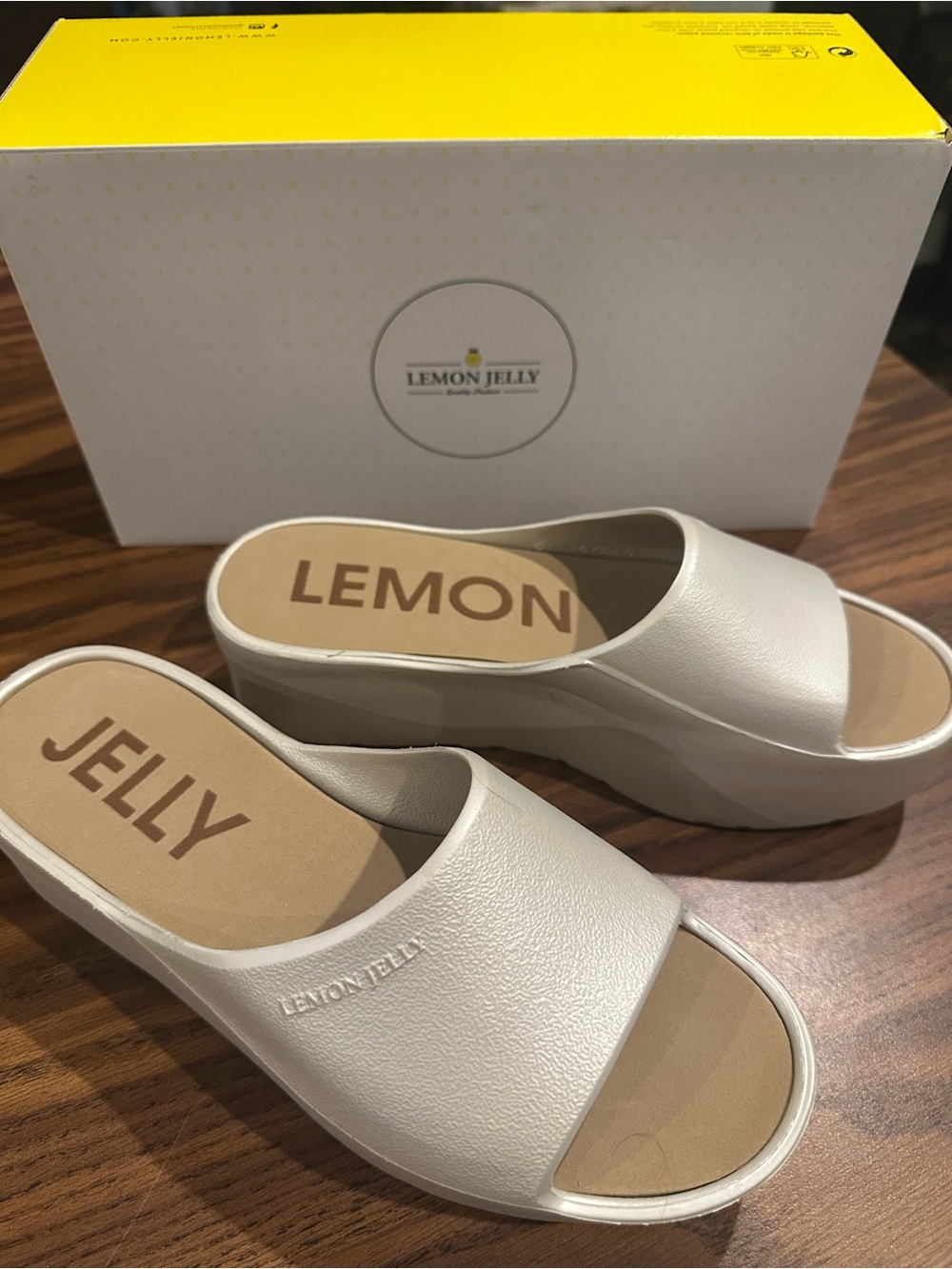 Lemon Jelly White Platform Slide Mules